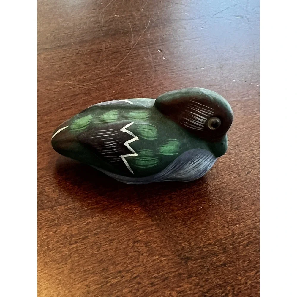 Set of 4 Vtg Hand Carved Painted‎ Wood Duck Figurines Folk Art Hunting Decor
